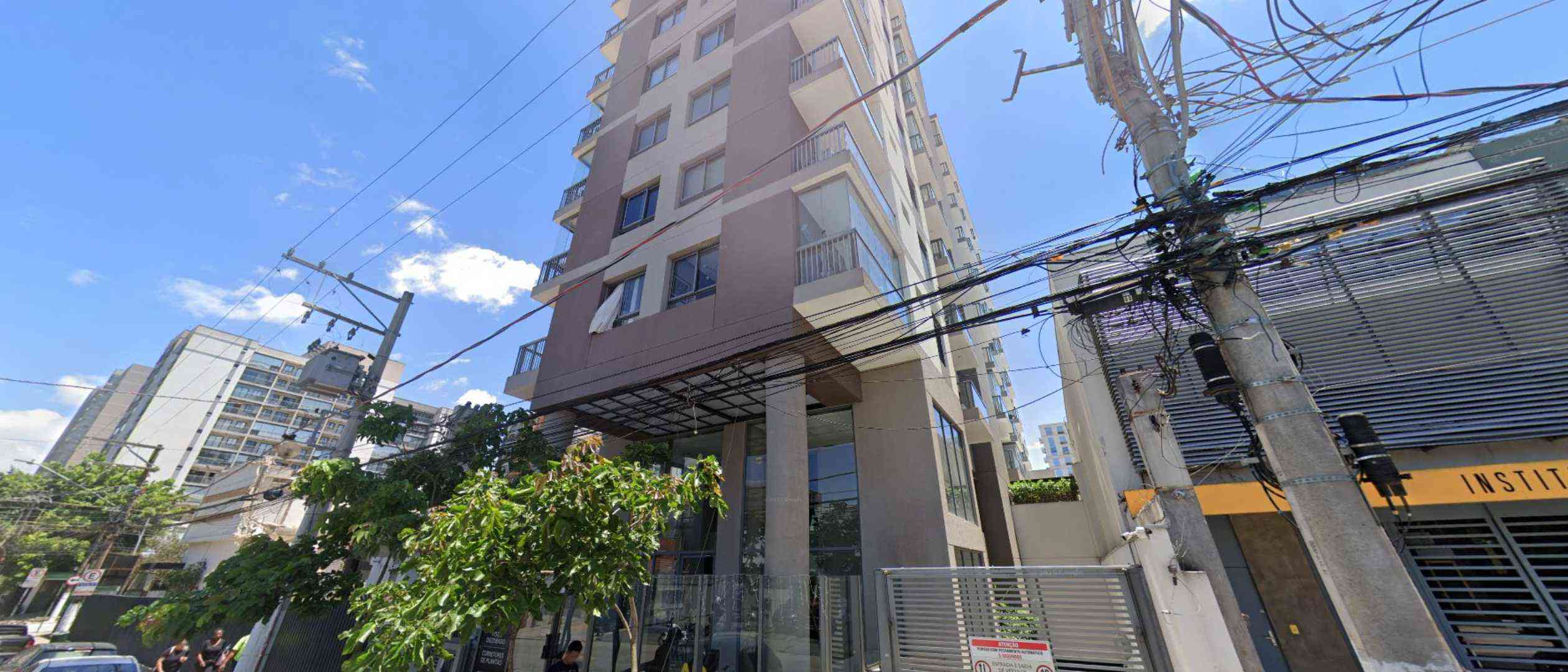 Ap Moema Carinás