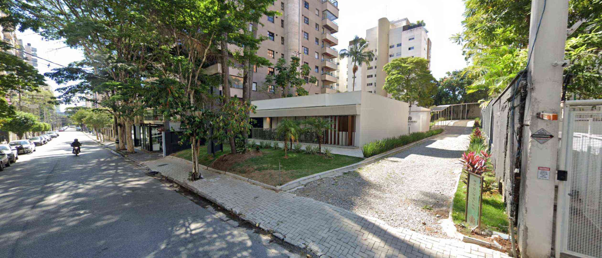 Brooklin Studios By Lindenberg